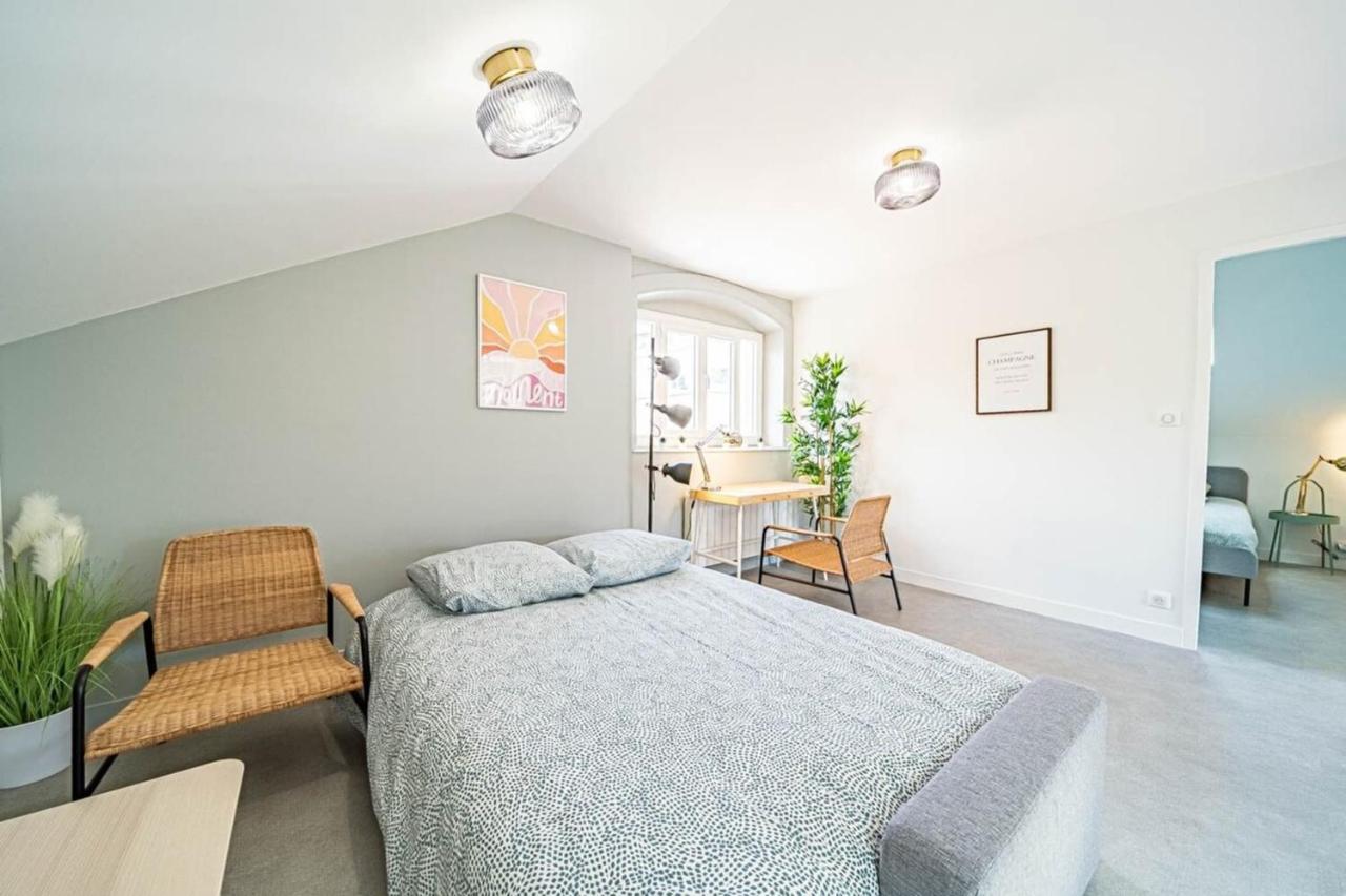 Le Melzet Charmant 4 Pers Avec Terrasse Charpennes Villeurbanne Exterior foto